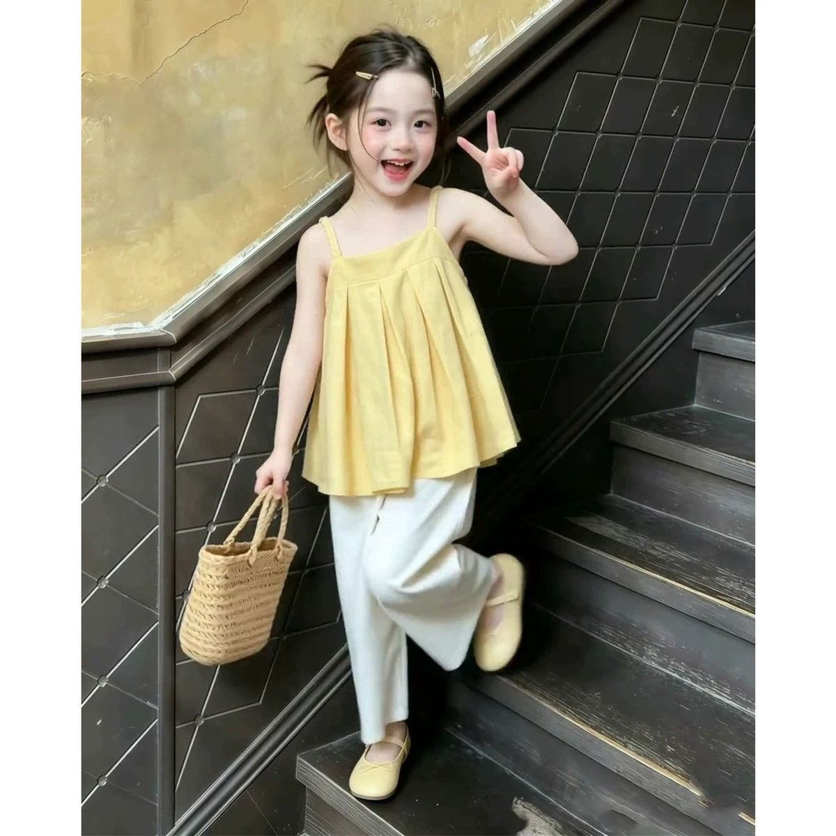 Completo Estivo per Bambine 20 - Yellow Summer Clothing recensione e prezzo